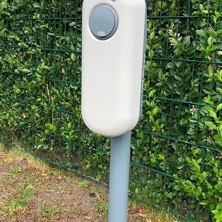 Kranich-kate, Exclusive Reet-doppelhaushaelfte Fuer 6 Personen In * Zingst